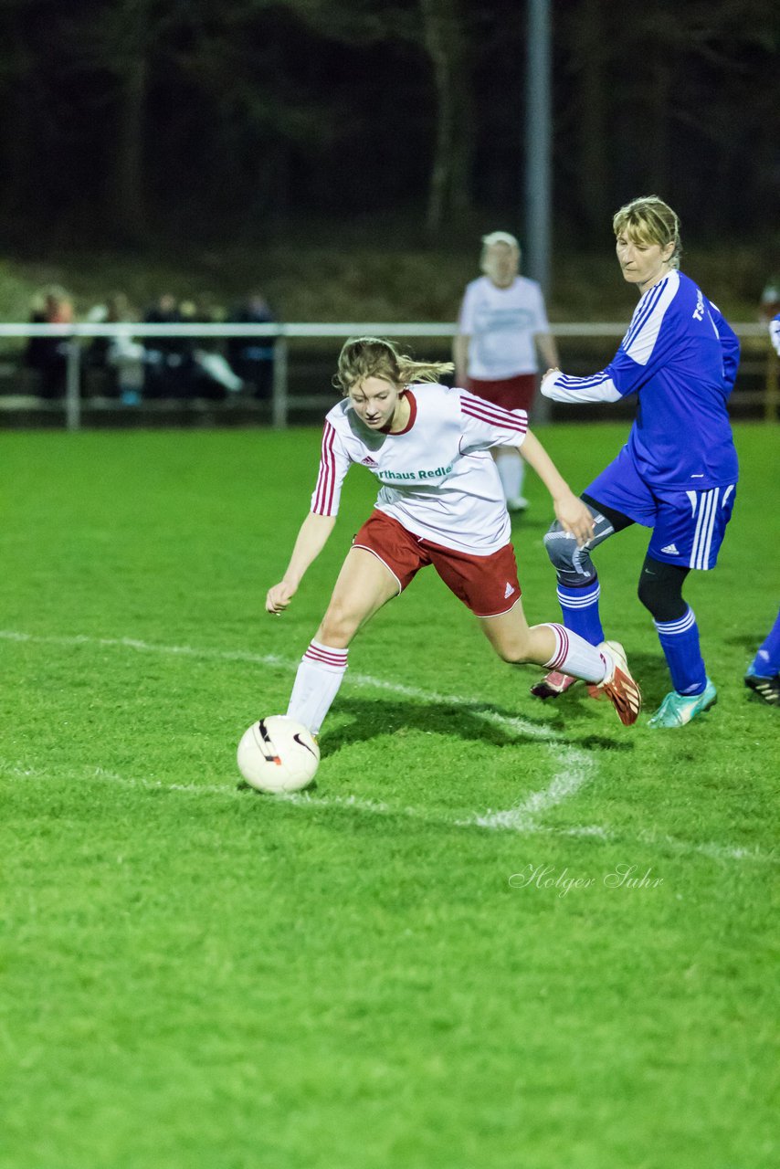 Bild 323 - Frauen SV Boostedt - TSV Aukrug : Ergebnis: 6:2